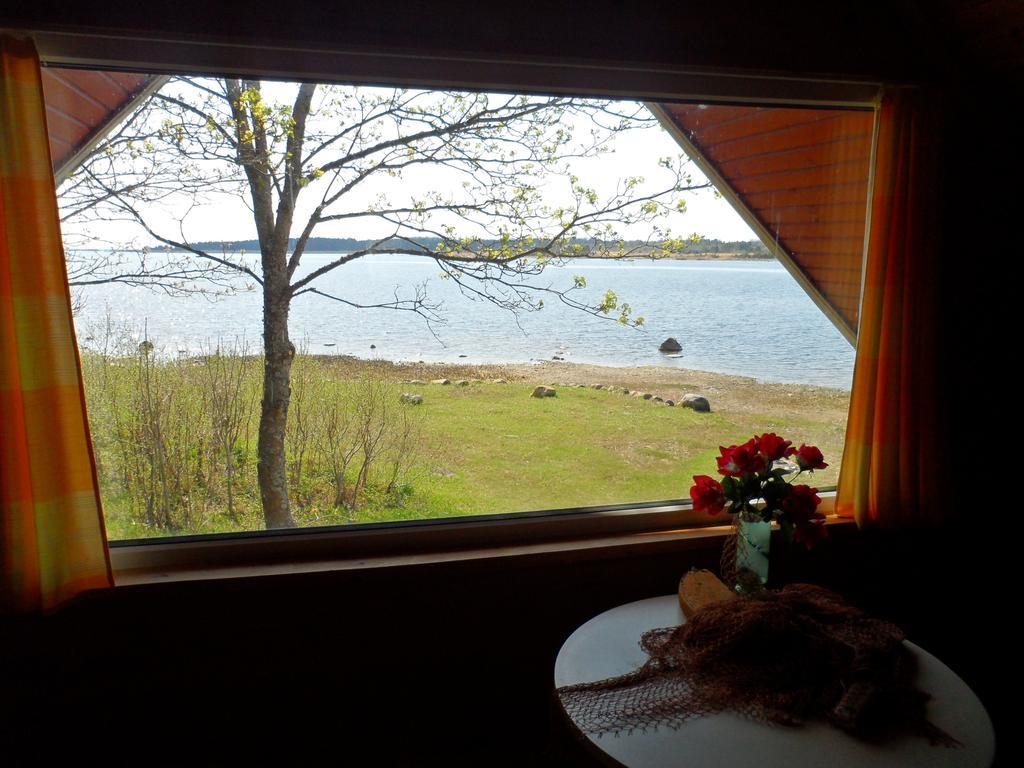 Kapteni Holiday House Paatsalu Ruang foto